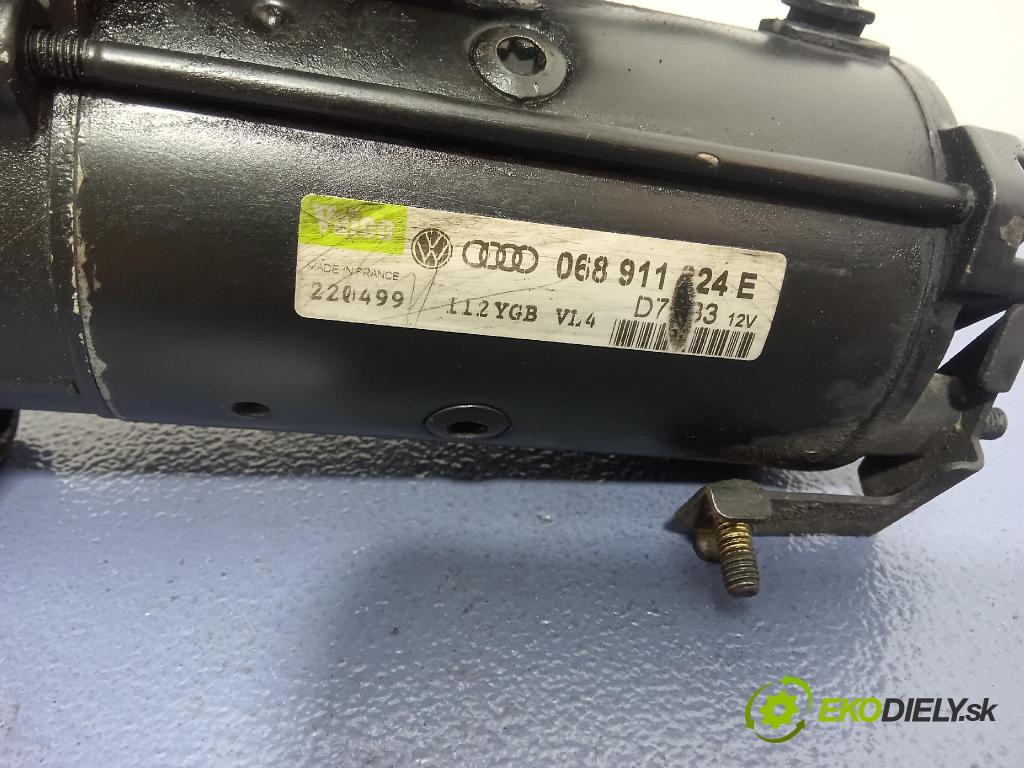 Audi A4 1999 štartér 068911024E