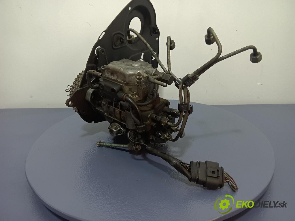 Audi A4 1999 čerpadlo Injekcia: 028130147M