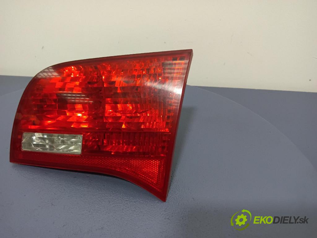 Audi A6 2005 svetlo / reflektor zad Prava: Vnútri: 89317029