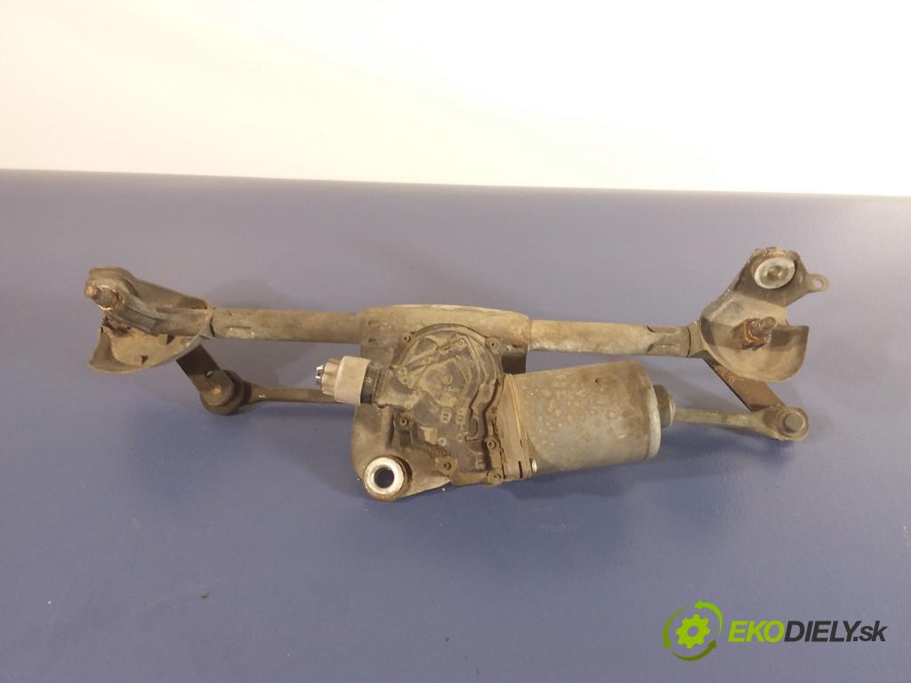 Toyota Yaris 2005 mechanizmus motor: Stierače: Predné 85110-0D020