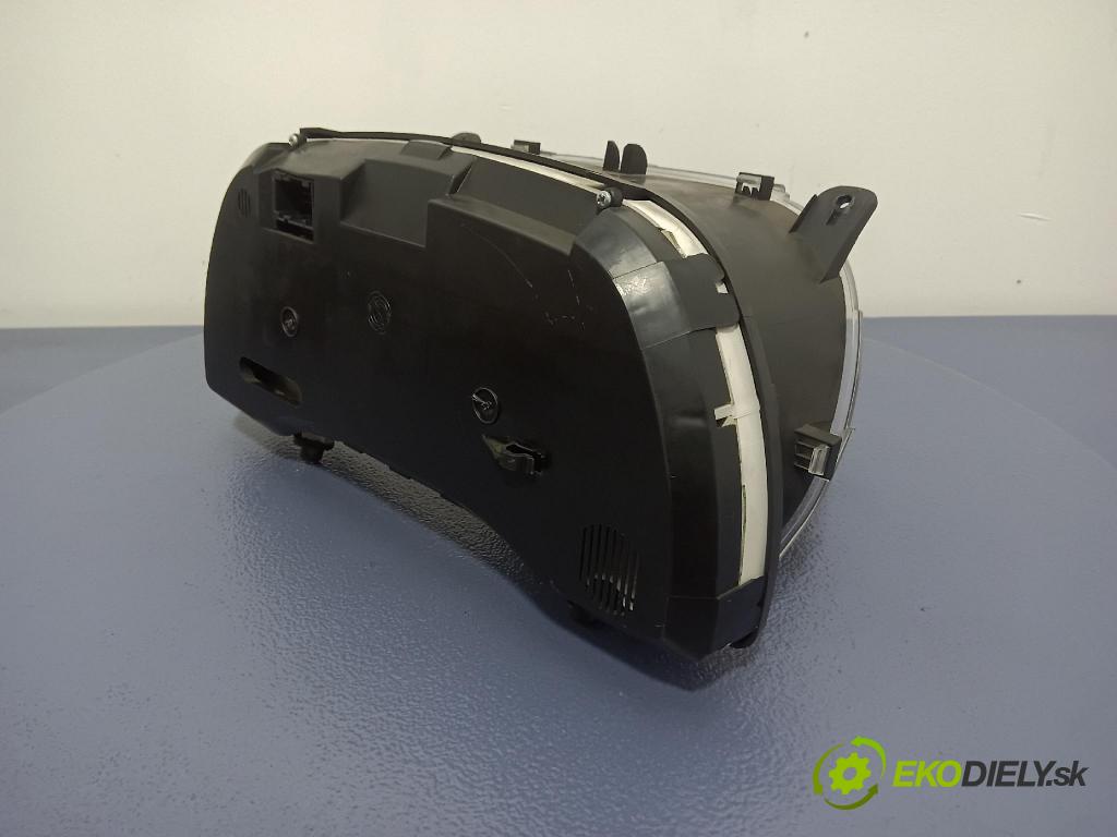 Fiat Punto 2008 prístrojovka/ budíky 51834178