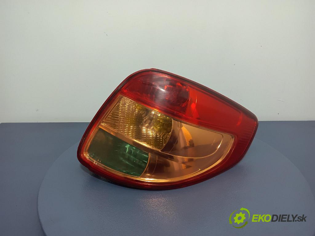Suzuki Sx4 2008 svetlo / reflektor zad Prava: Vonkajsia: 01
