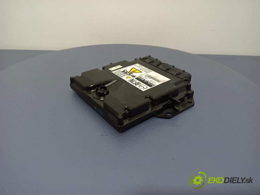 Mazda 5 2006 riadiaca jednotka Motor: 275800-6670