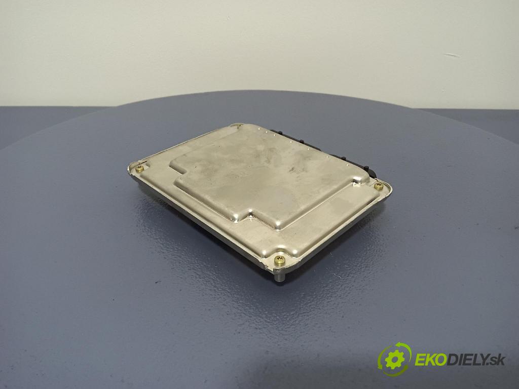 Audi B5 1999 riadiaca jednotka Motor: 038906012AH