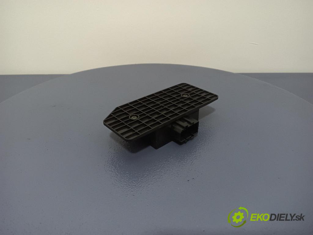 Volkswagen Passat 1997 riadiaca jednotka Komfortu 3B0959799