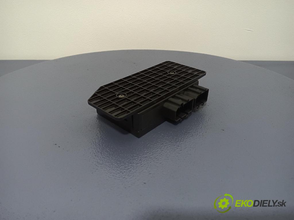 Volkswagen Passat 2001 riadiaca jednotka Komfortu 1C0959799B
