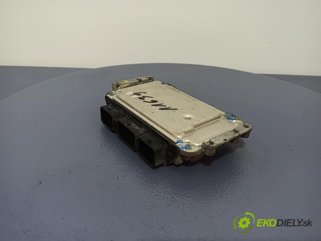 Peugeot 206 2005 riadiaca jednotka Motor: 9659763580