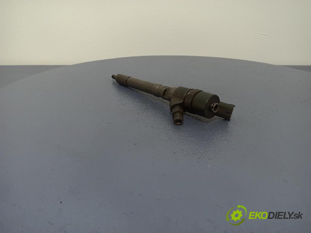 Hyundai Santa fe 2003 vstrek 33800-27000