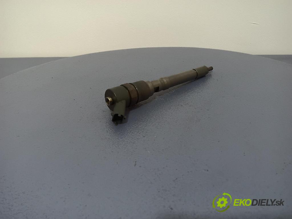 Hyundai Santa fe 2003 vstrek 33800-27000