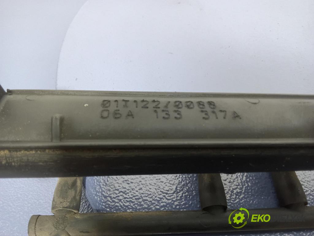 Volkswagen Bora 2001 lišta Dodávka: 06A906031AC