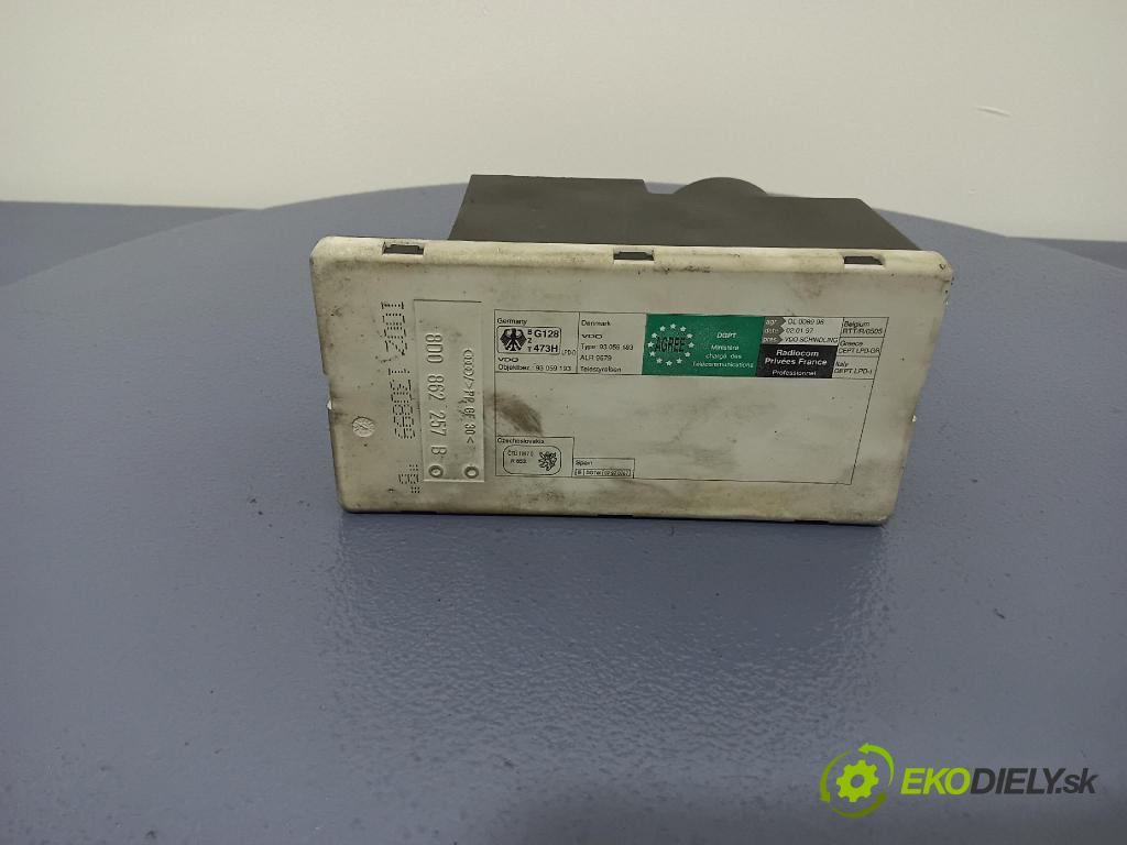 Audi B5 1999 pompa Centrálny: Zámok: 8D0862257B