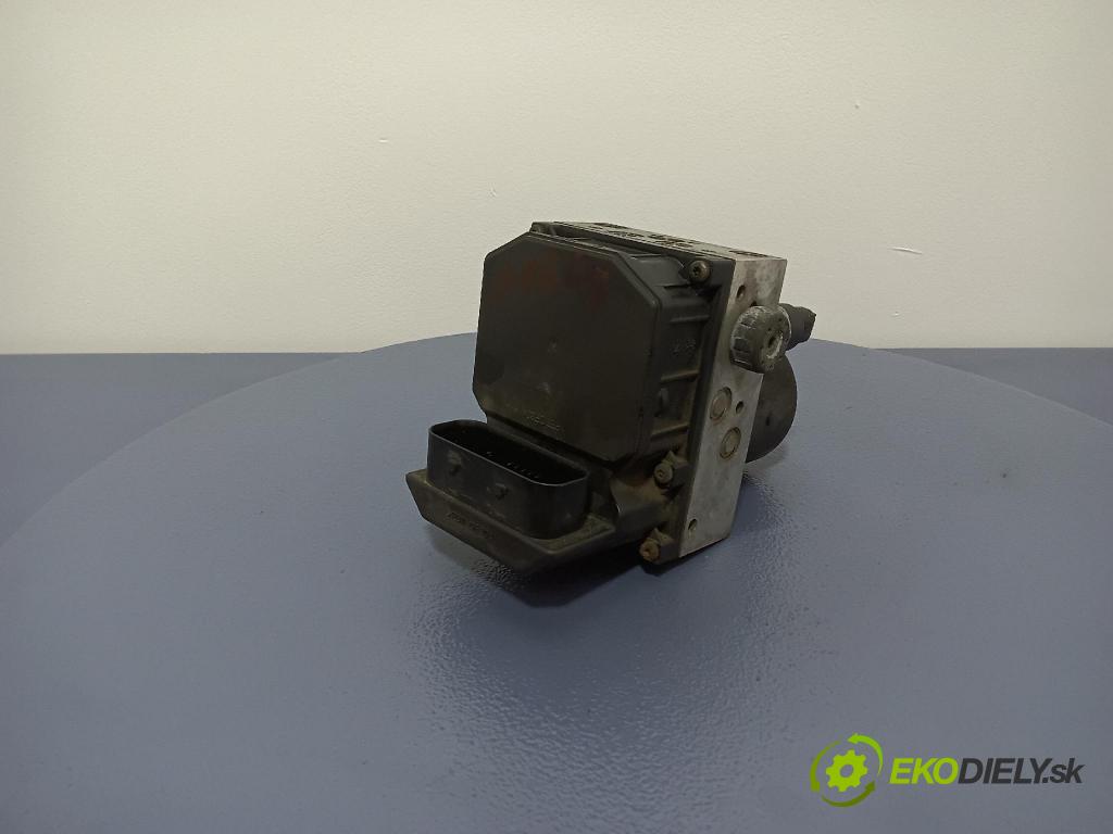 Audi A6 2002 čerpadlo ABS x 4B0614517G