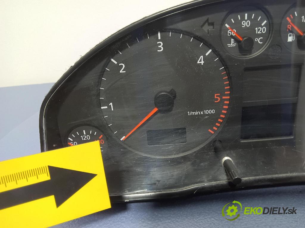 Audi A6 2002 prístrojovka/ budíky 4B0920900F