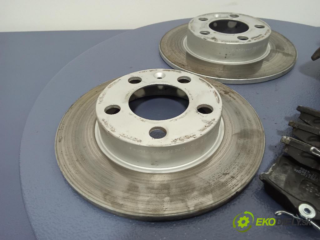 Volkswagen Bora 2001 brzdič brzdový zad Vľavo: 230 MM