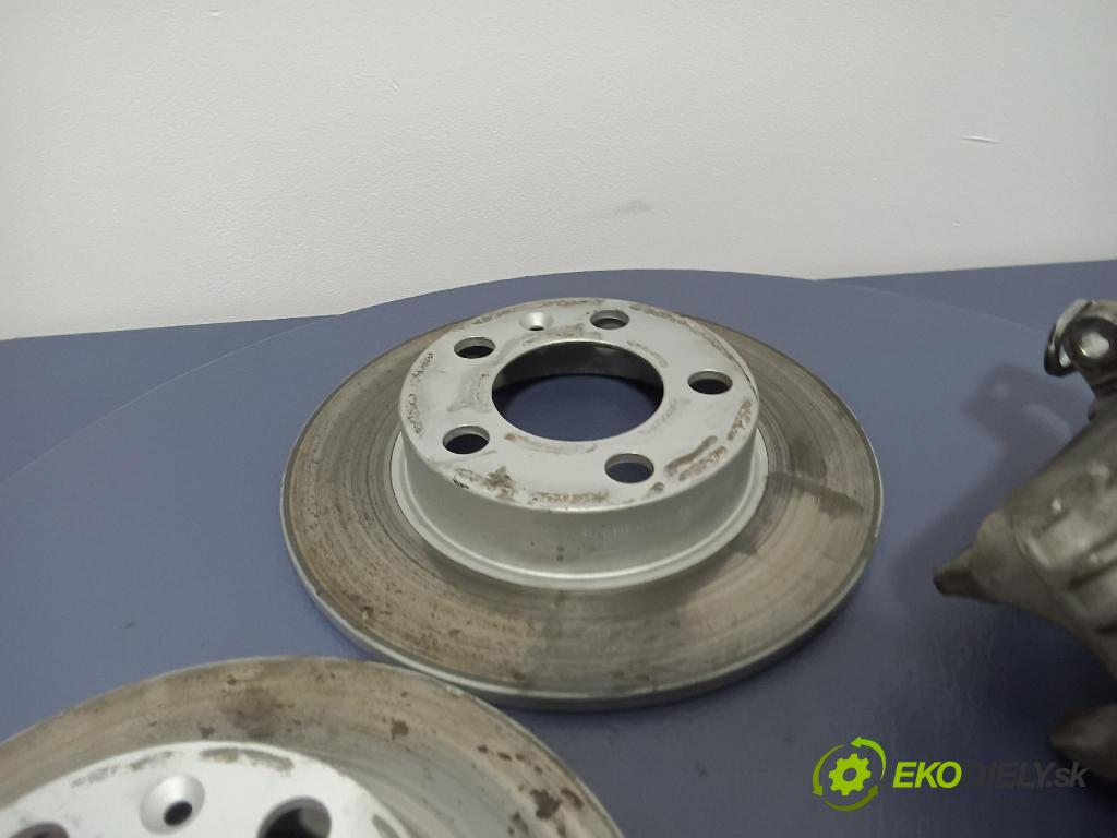 Volkswagen Bora 2001 brzdič brzdový zad Vľavo: 230 MM