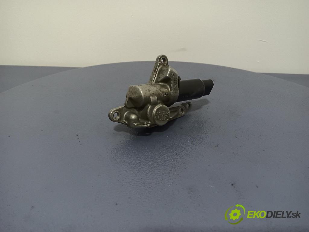 Audi A4 2004 Napínač: Načasovanie: 06B103741E