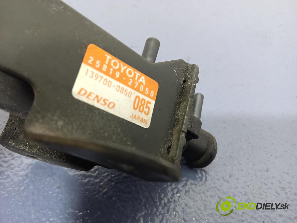 Toyota Avensis 2003 ventil Vákuum: 25819-27050