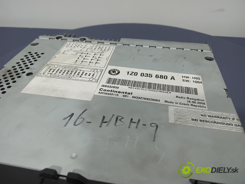 Skoda Octavia 2008 Radio I Navigace: 1Z0035680A