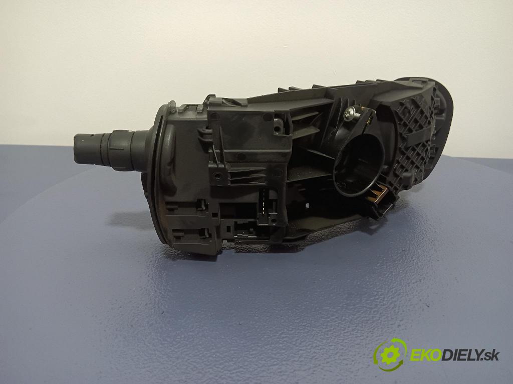 Renault Modus 2005 Přepínač Komplex: 8200245438