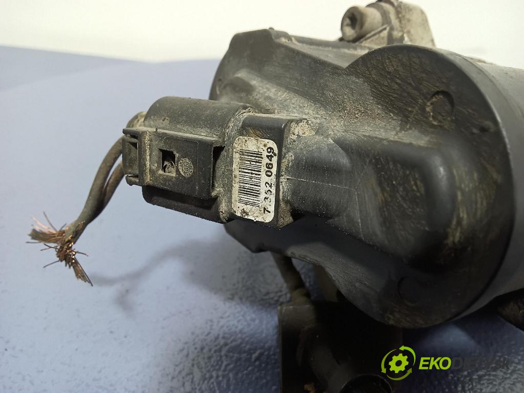 Volkswagen Passat 2006 brzdič brzdový zad Vľavo: 01