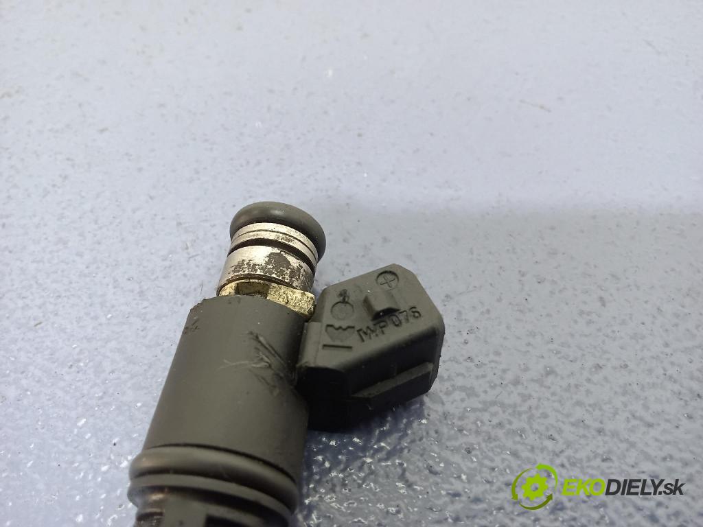 Volkswagen Passat 1998 vstrek IWP076