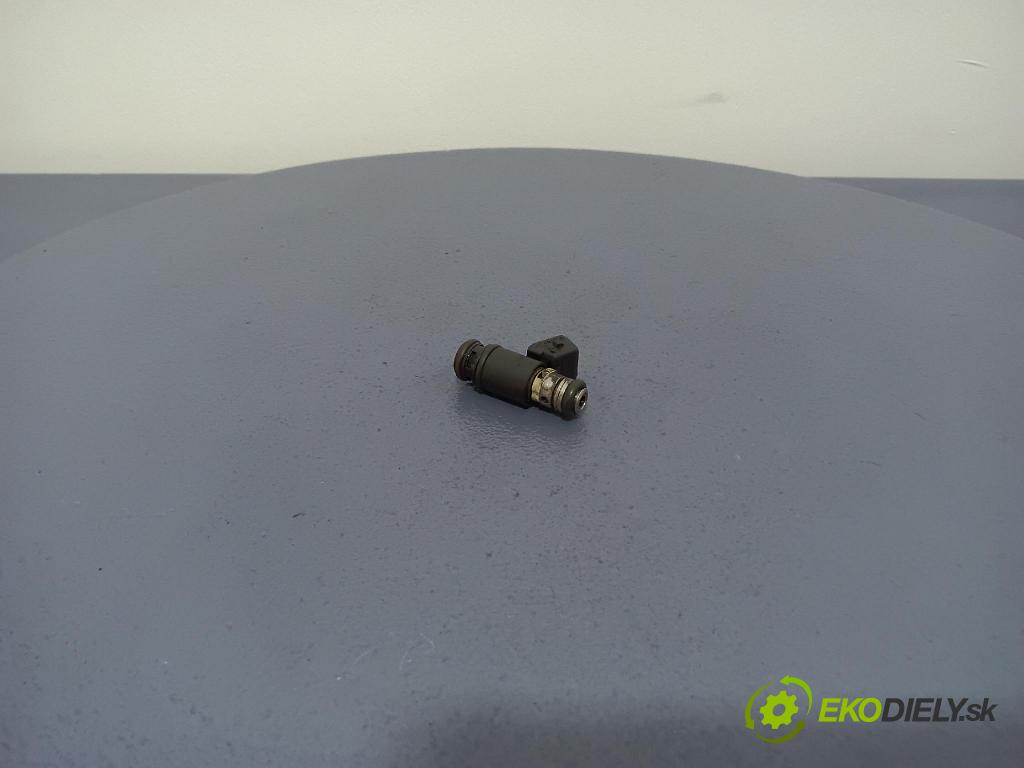 Volkswagen Passat 1998 vstrek IWP076