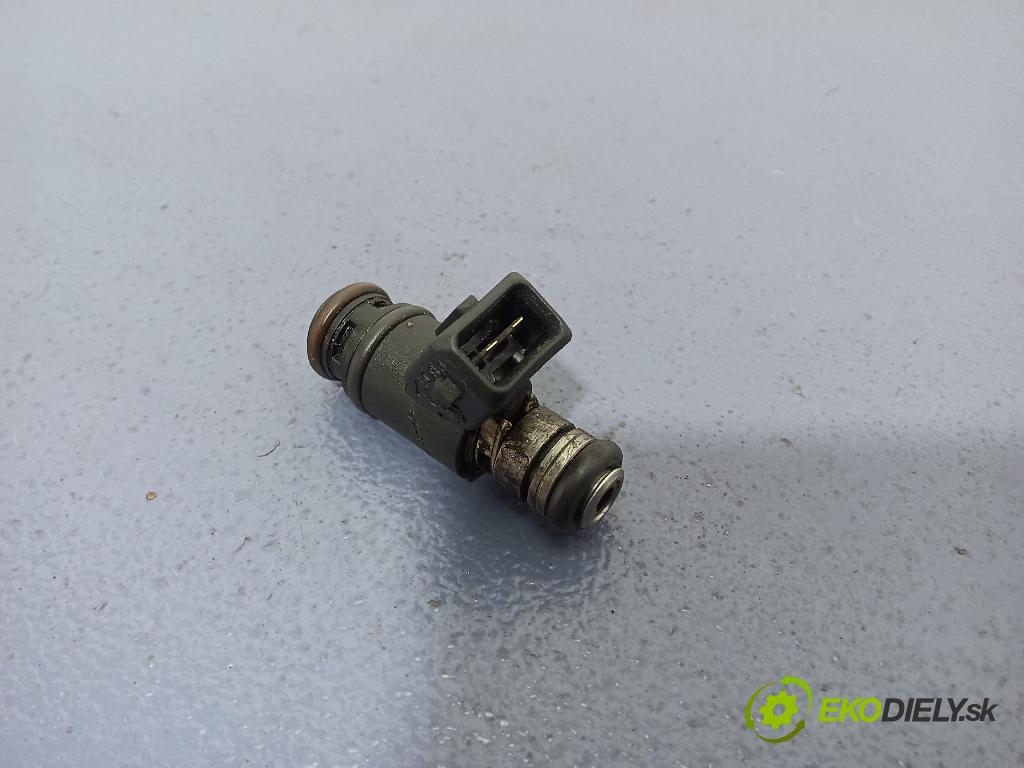 Volkswagen Passat 1998 vstrek IWP076