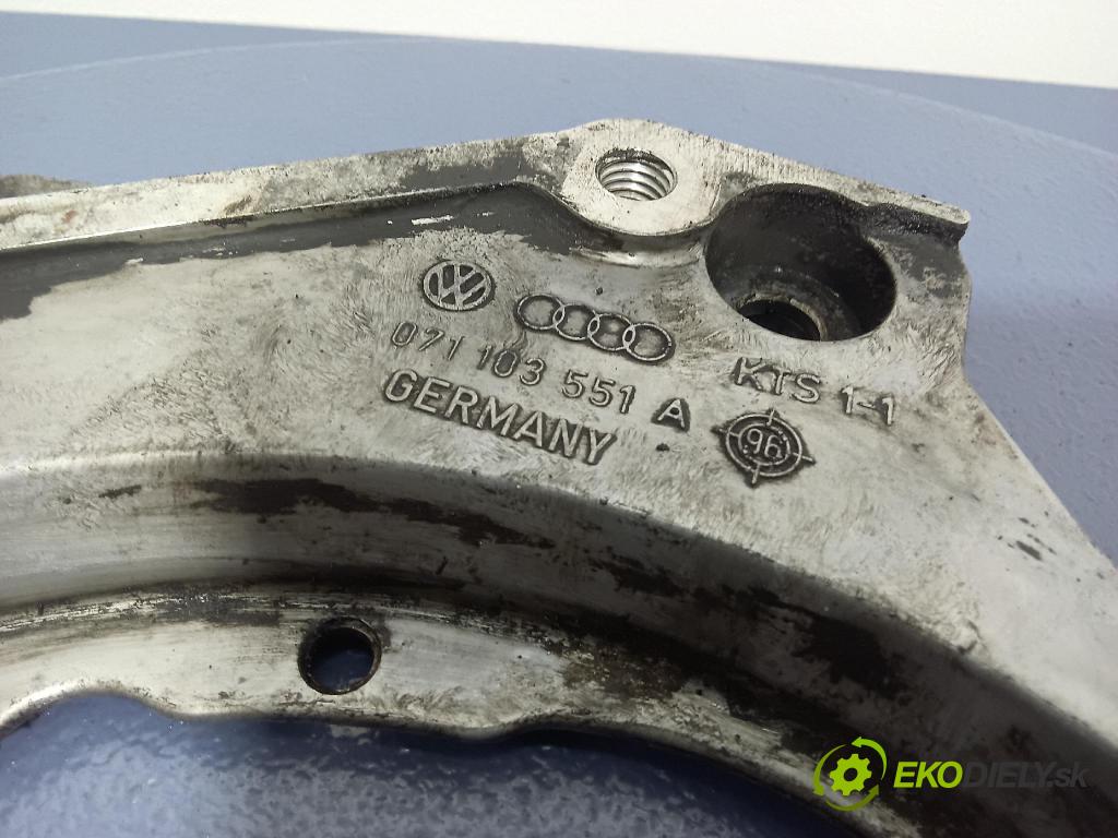 Volkswagen Passat 1998 prevodovka Manualna 071103551A