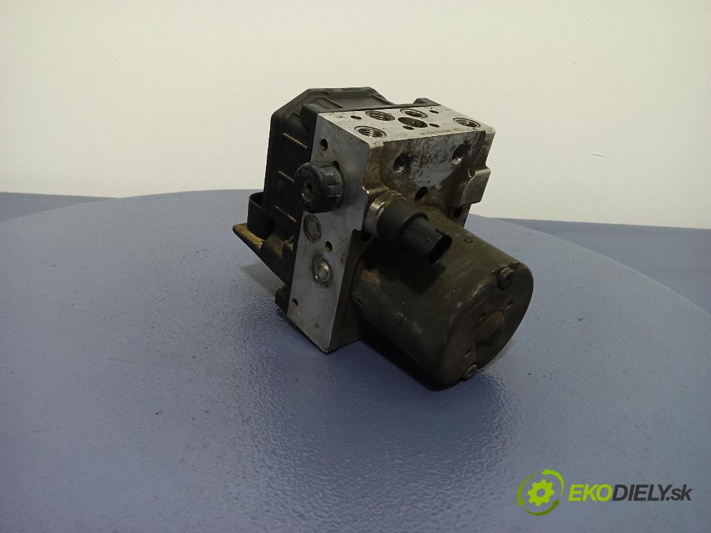 Audi A4 2001 čerpadlo ABS x 8E0614517