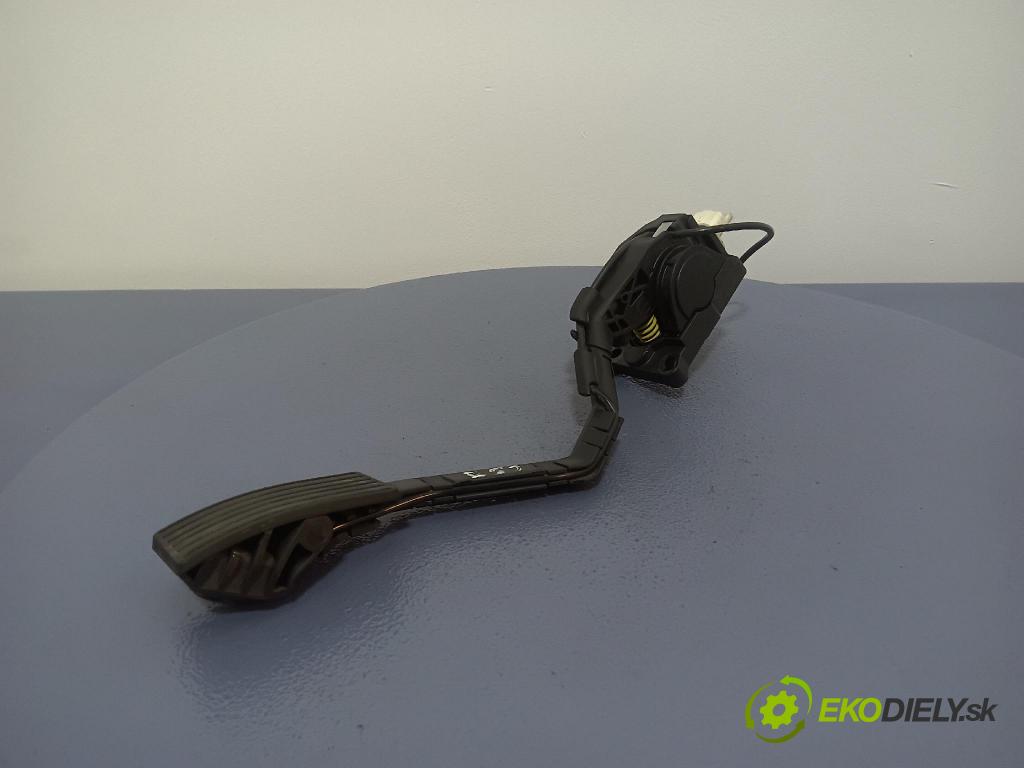 Citroen C5 2006 pedal Plyn: 9650341780