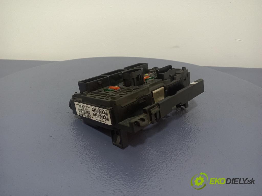 Citroen C5 2006 skrinka Poistky: 9661682980