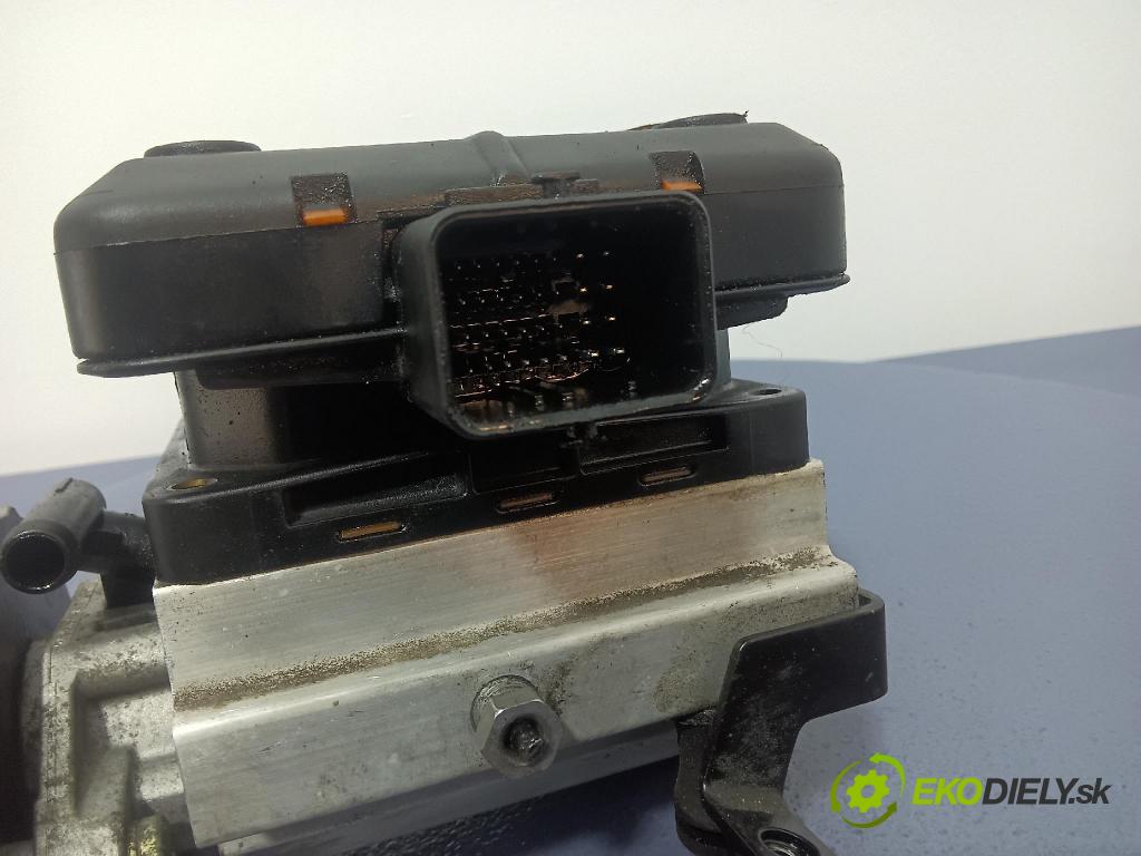 Citroen C5 2006 čerpadlo Hydraulicky: 9654068680