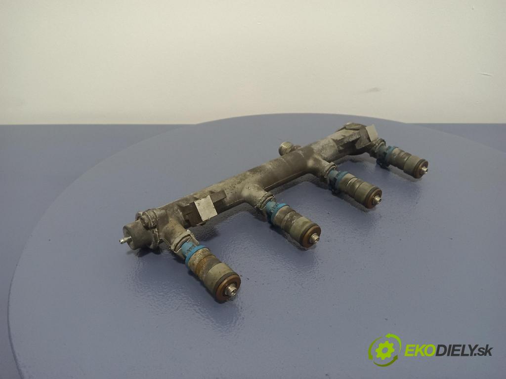 Saab 9-3 2003 lišta Zásobování 12790825