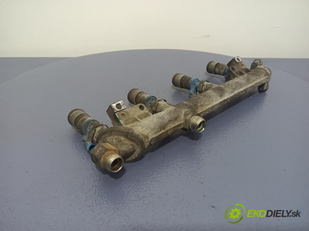 Saab 9-3 2003 lišta Zásobování 12790825