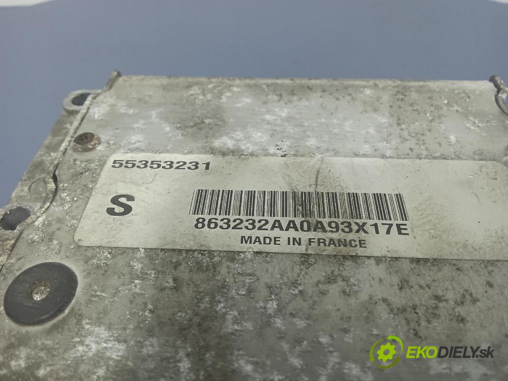 Saab 9-3 2003 řídící jednotka Motor: 55353231