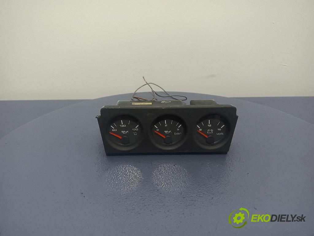 Audi 80 1991 Přístrojová deska 8A1919214