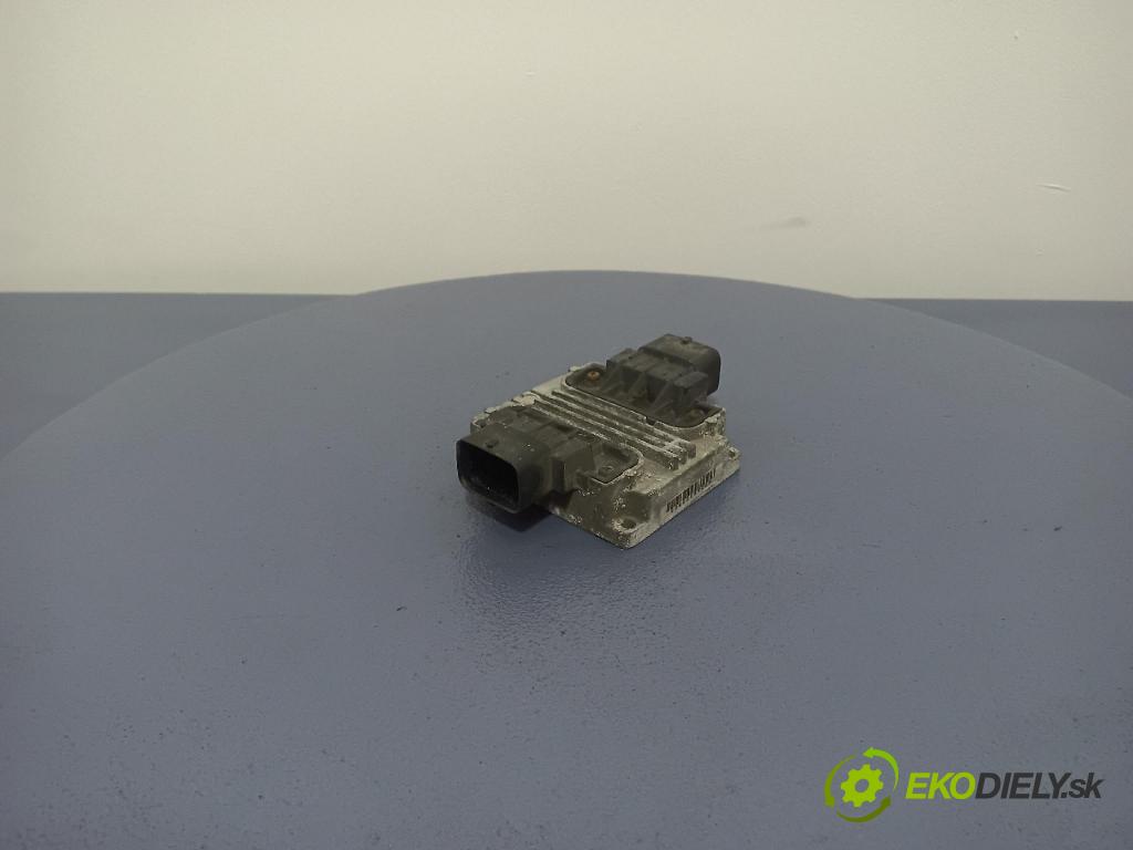 Saab Saab 9-3 2006 řídící jednotka Truhly: Ozubené kola: 55560818