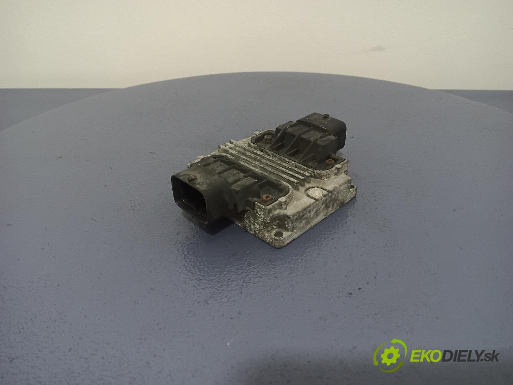 Saab Saab 9-3 2006 řídící jednotka Truhly: Ozubené kola: 55560818