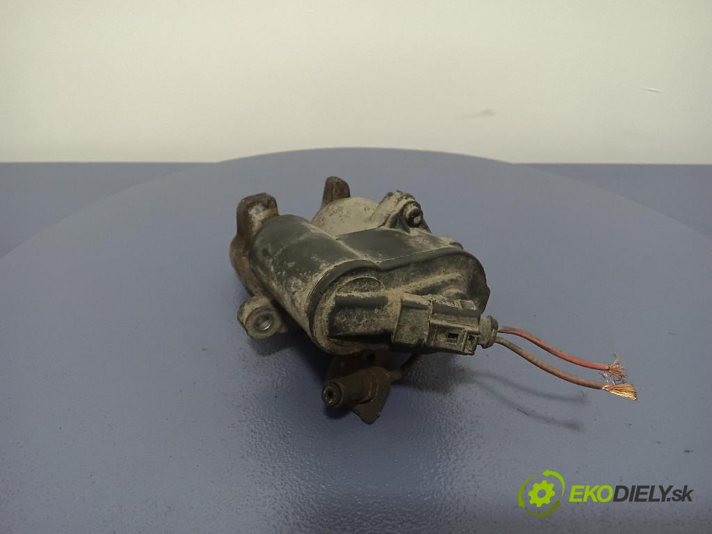 Volkswagen Passat 2006 brzdič brzdový Zad: v pravo: 01