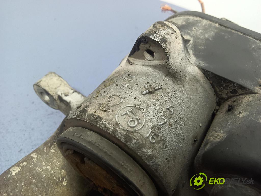 Volkswagen Passat 2006 brzdič brzdový Zad: v pravo: 01