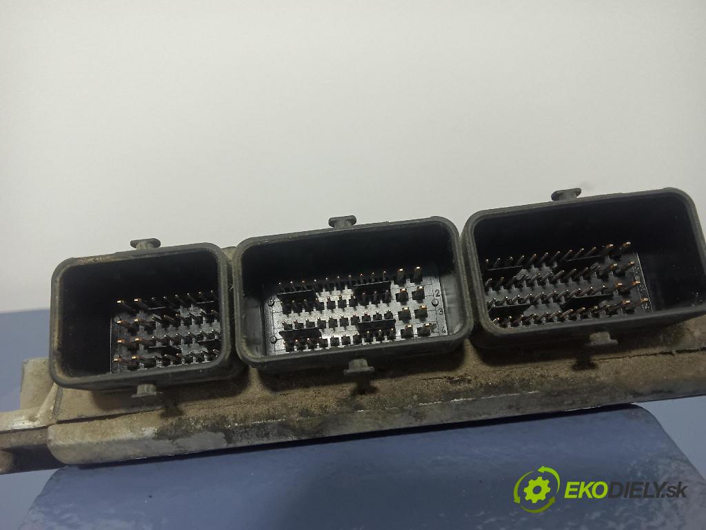 Renault Kangoo 2003 riadiaca jednotka Motor: 8200323120
