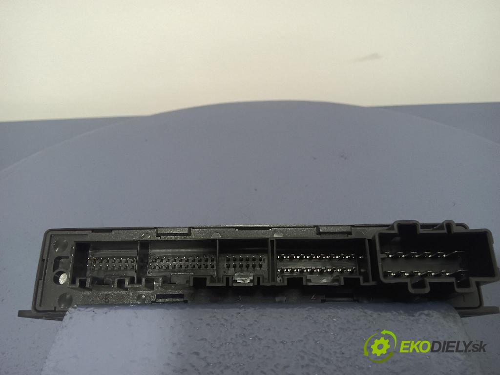 Audi A4 2007 riadiaca jednotka Komfortu 8E0959433CL