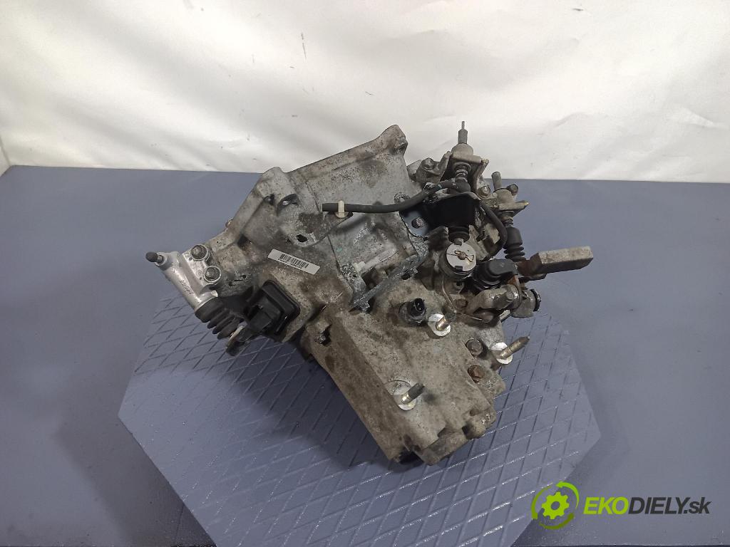 Honda Jazz 2011 prevodovka Manualna CH4M