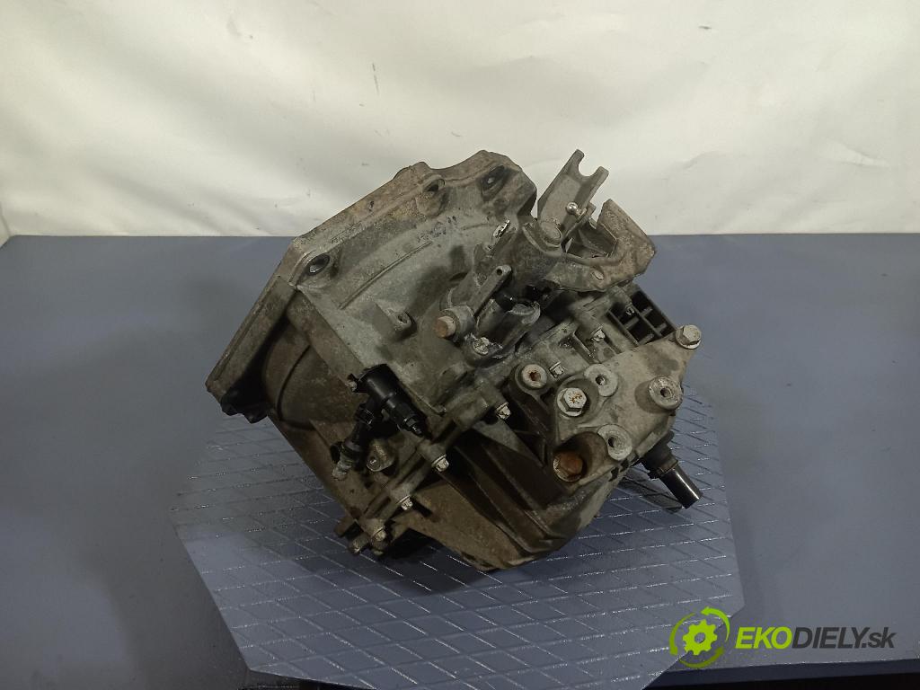 Opel Insignia 2010 prevodovka Manualna 55192042 M32