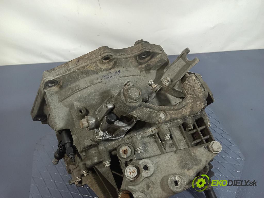 Opel Insignia 2010 prevodovka Manualna 55192042 M32