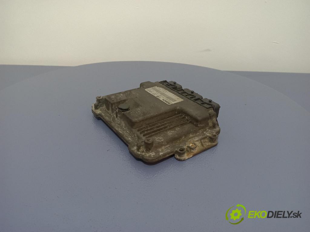 Renault Espace 2005 riadiaca jednotka Motor: 8200311550