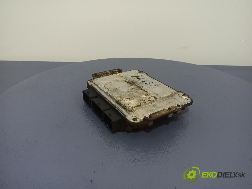 Renault Espace 2005 riadiaca jednotka Motor: 8200311550