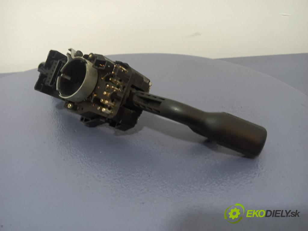 Audi A4 1998 prepínač Komplex: 4D0953513D