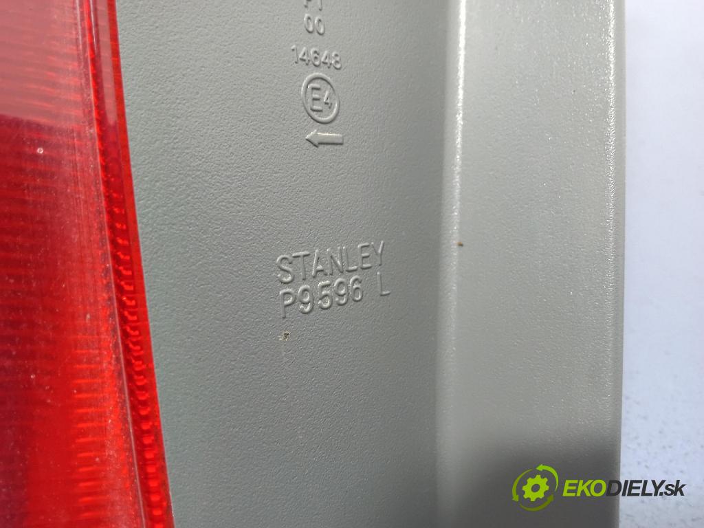 Honda Jazz 2011 svetlo / reflektor zad ľavá Vonkajsia: P9596L