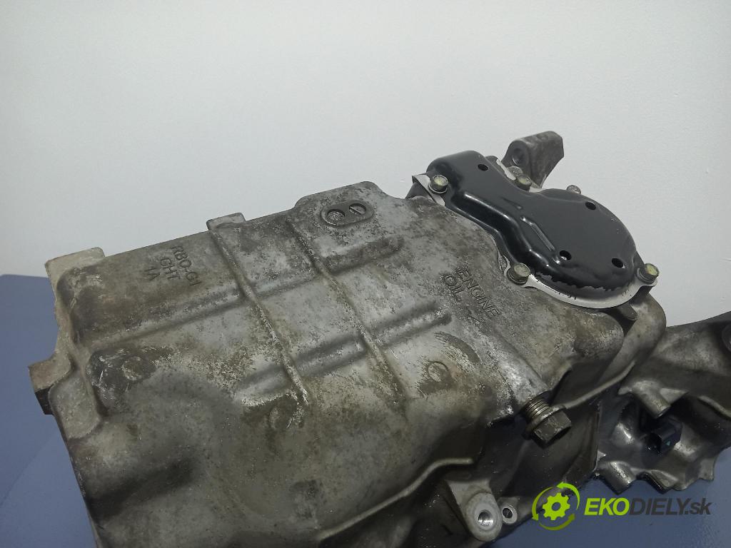 Honda Jazz 2011 vaňa Olej: RB0-G1